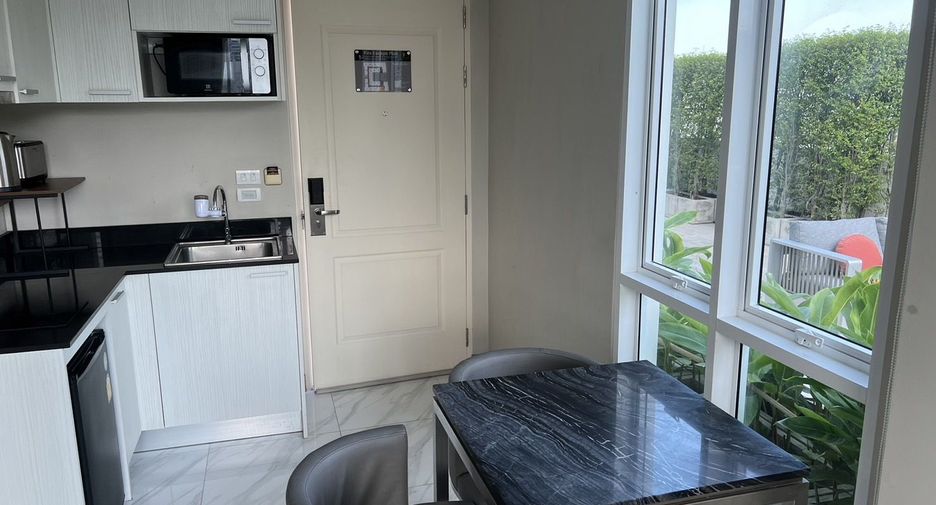 À vendre 1 chambre condo à Watthana, Bangkok