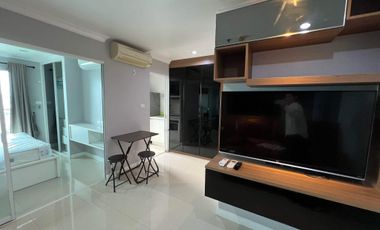 For rent 1 bed condo in Huai Khwang, Bangkok