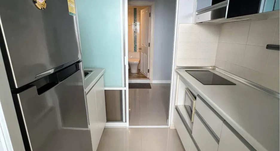 For rent 1 bed condo in Huai Khwang, Bangkok
