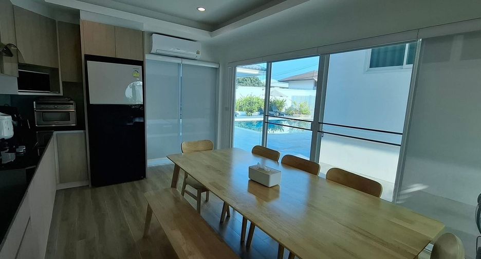 Villa zum Kauf und zur Miete mit 4 Zimmer in Bang Lamung, Chonburi