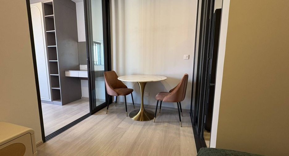 For rent 1 bed condo in Phra Khanong, Bangkok
