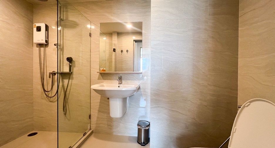 For sale 2 bedrooms condo in Bangkok Yai, Bangkok