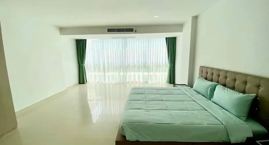 出售 4 卧室 公寓 在 Bang Lamung, Chon Buri