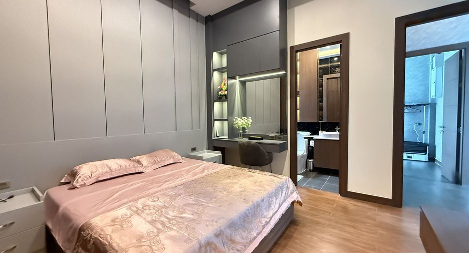 For sale and for rent 3 bedrooms villa in Bang Lamung, Chonburi