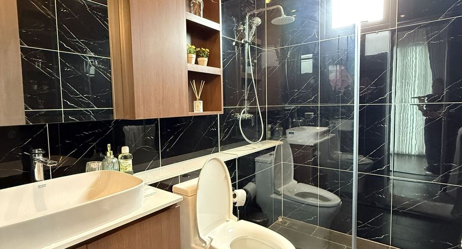 For sale and for rent 3 bedrooms villa in Bang Lamung, Chonburi