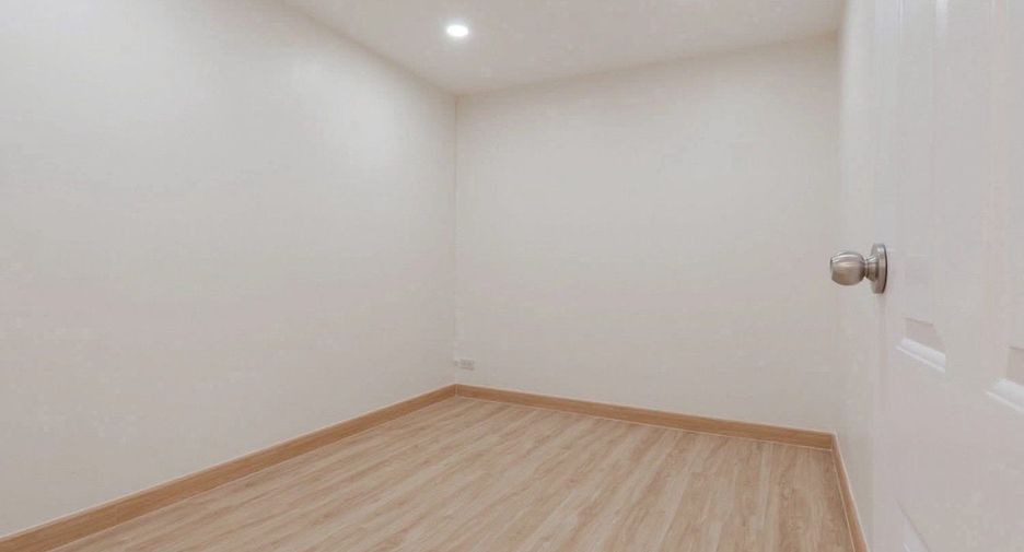 Wohnung zum Kauf mit 2 Zimmer in Prawet, Bangkok