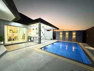 For sale 4 ベッドルーム villa in Bang Lamung, Chonburi