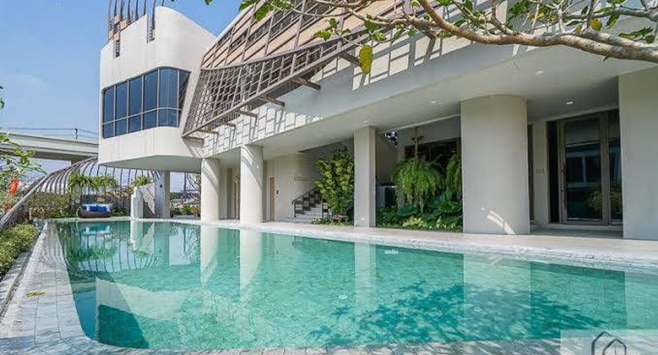 For sale 5 bedrooms house in Bang Phli, Samut Prakan