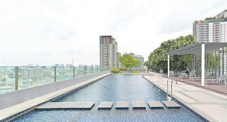 For sale 1 bed condo in Huai Khwang, Bangkok