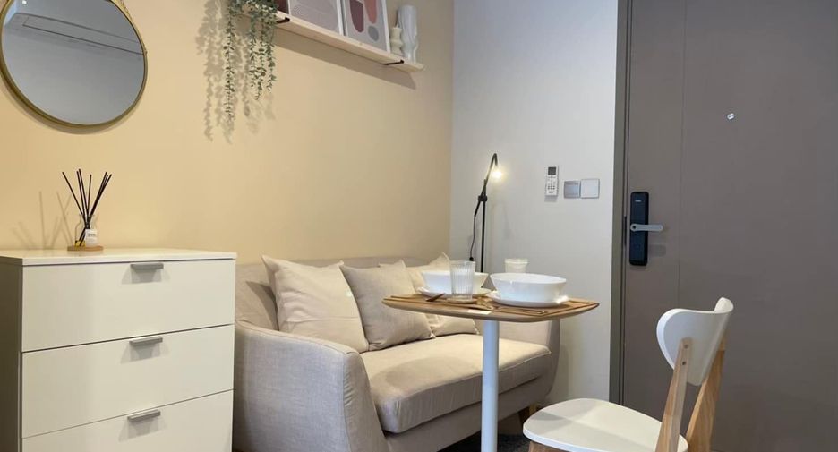 For rent studio condo in Huai Khwang, Bangkok
