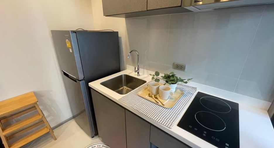 For rent studio condo in Huai Khwang, Bangkok