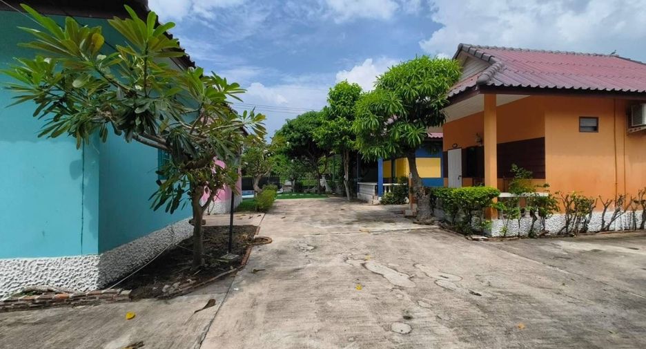 出售 15 卧室 酒店 在 Bang Lamung, Chon Buri