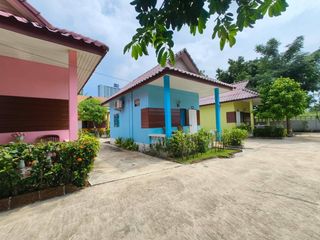 For sale 15 bedrooms hotel in Bang Lamung, Chonburi