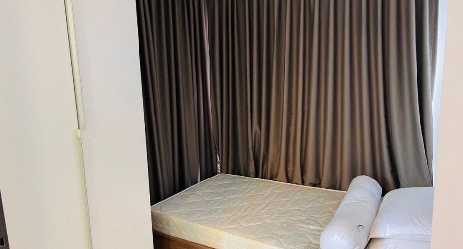 For rent 2 bedrooms condo in Lat Phrao, Bangkok