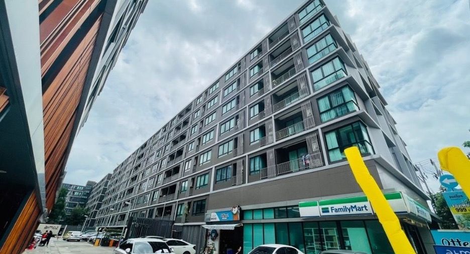 For rent 2 bedrooms condo in Lat Phrao, Bangkok