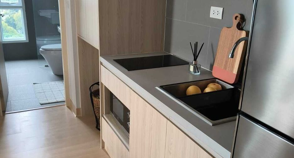 For sale 2 bedrooms condo in Si Racha, Chonburi