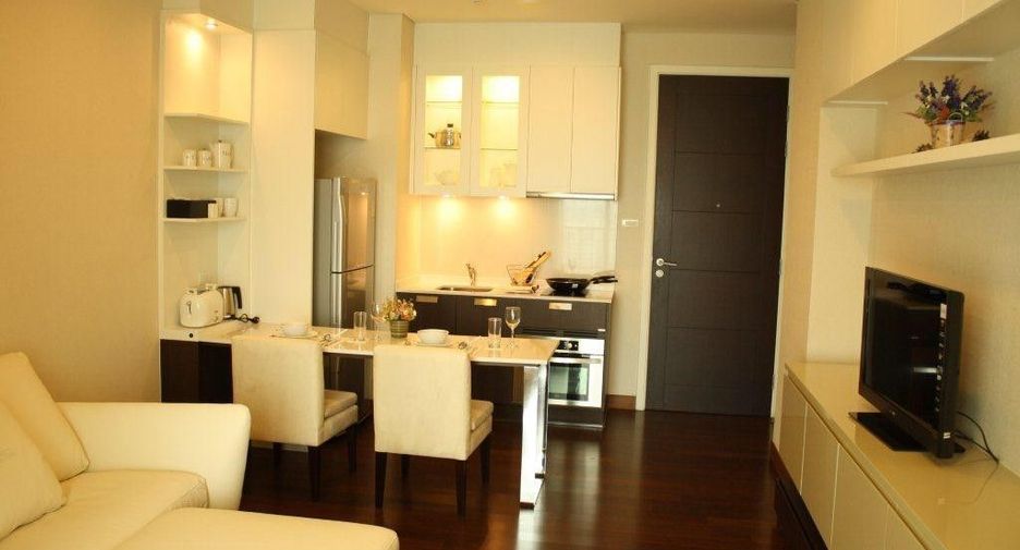 For rent 1 bed condo in Watthana, Bangkok