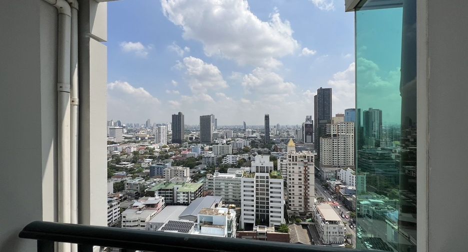 For rent 1 bed condo in Watthana, Bangkok
