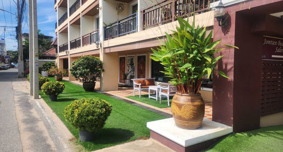 For sale studio condo in Bang Lamung, Chonburi