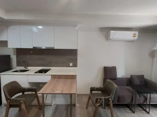 For sale 1 bed condo in Huai Khwang, Bangkok