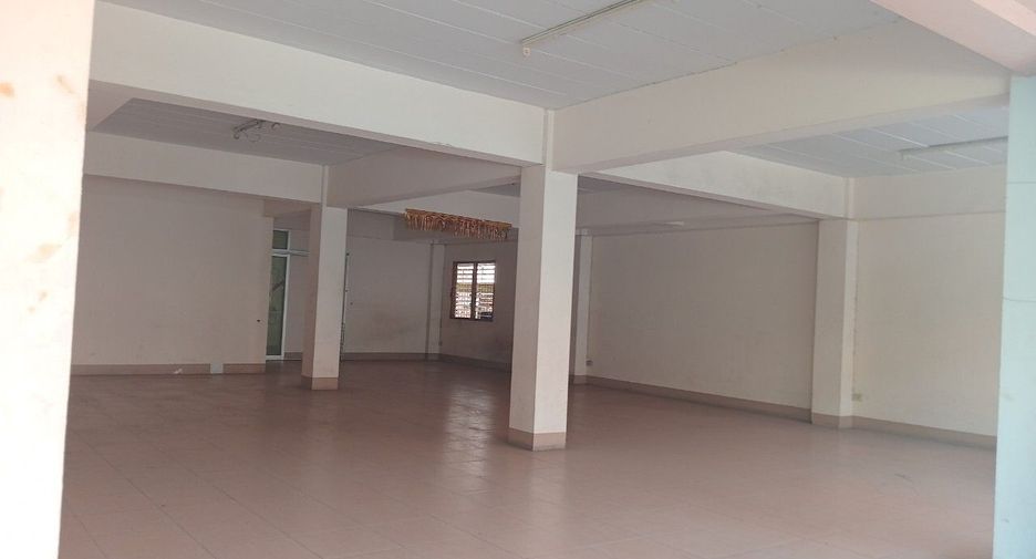 For sale 24 bedrooms retail Space in Mueang Samut Prakan, Samut Prakan