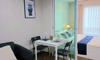 For sale 1 bed condo in Phra Khanong, Bangkok
