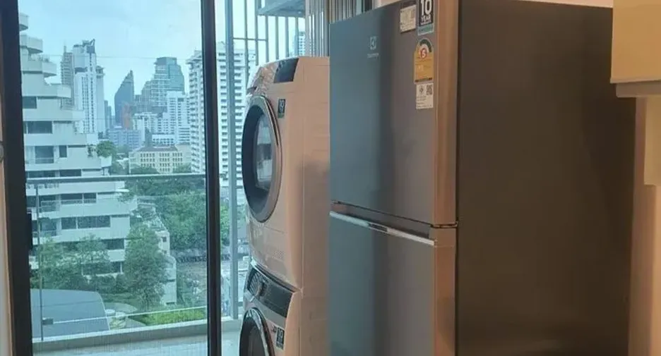 For rent 2 bedrooms condo in Watthana, Bangkok