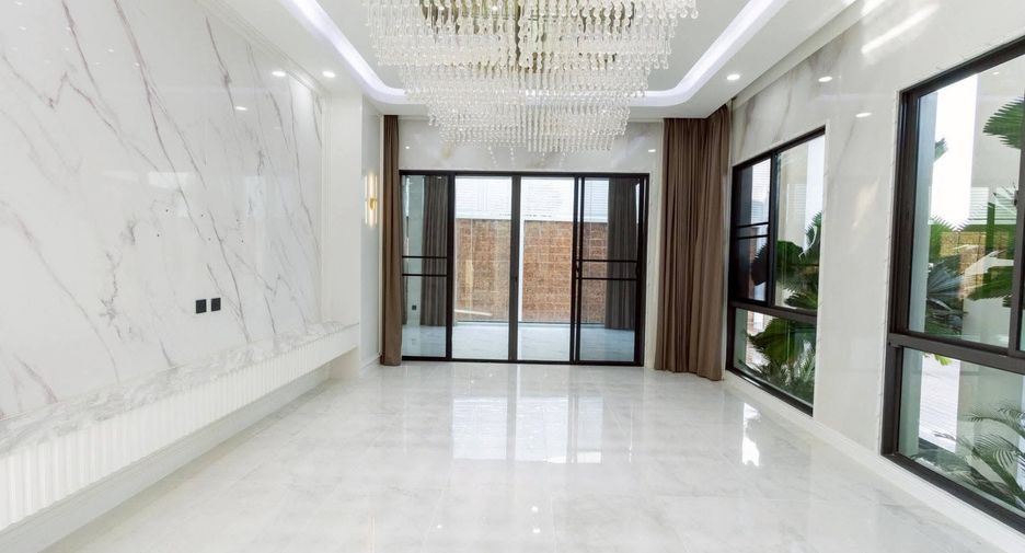 For sale 5 bedrooms house in Prawet, Bangkok