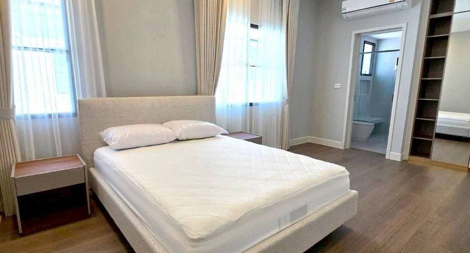 For rent 4 bedrooms house in Saphan Sung, Bangkok