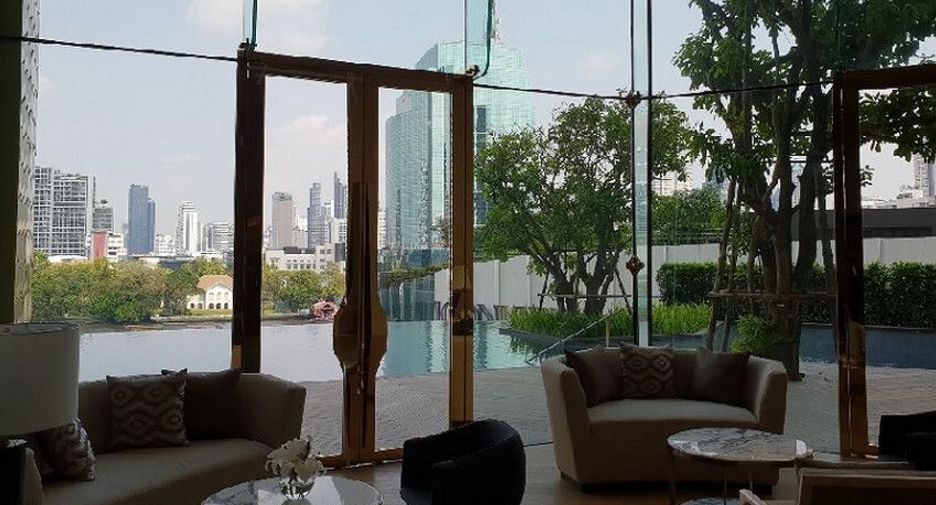 For rent 2 ベッドルーム condo in Khlong San, Bangkok
