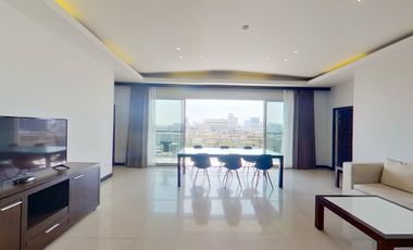 Condo en alquiler de 4 habitaciones en Sathon, Bangkok