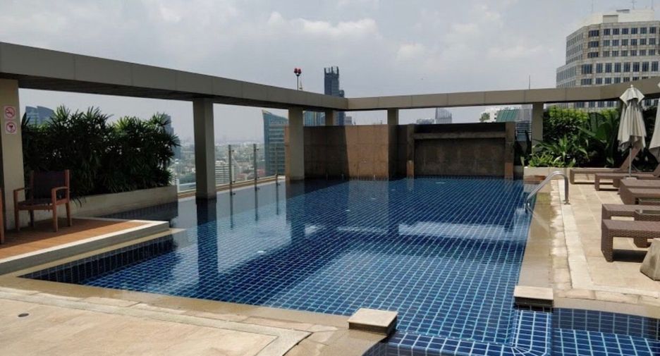 Wohnung zur Miete mit 4 Zimmer in Khlong Toei, Bangkok