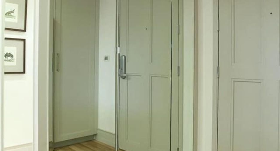 For sale 2 bedrooms condo in Phaya Thai, Bangkok