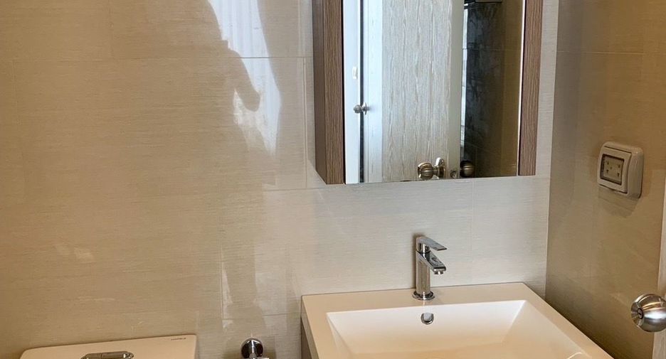 For rent 1 bed condo in Bang Na, Bangkok