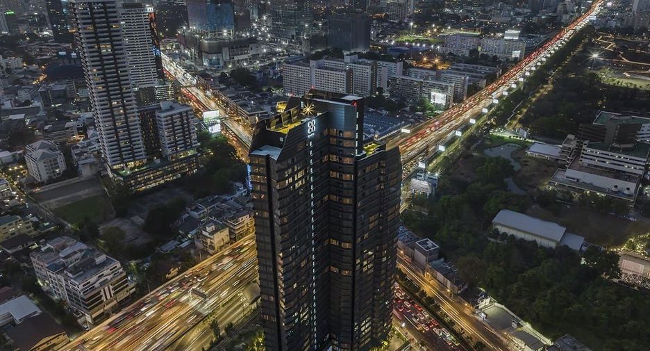 For rent 1 bed condo in Khlong Toei, Bangkok