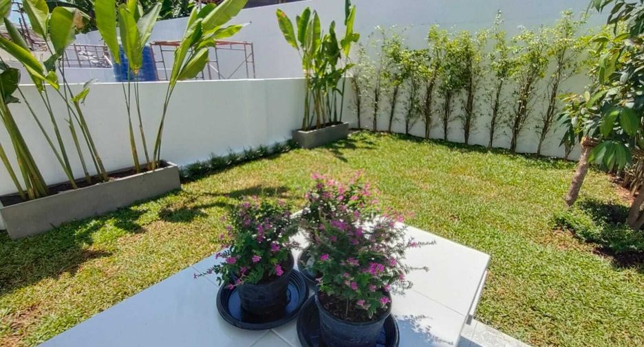 For rent 2 bedrooms townhouse in Thalang, Phuket
