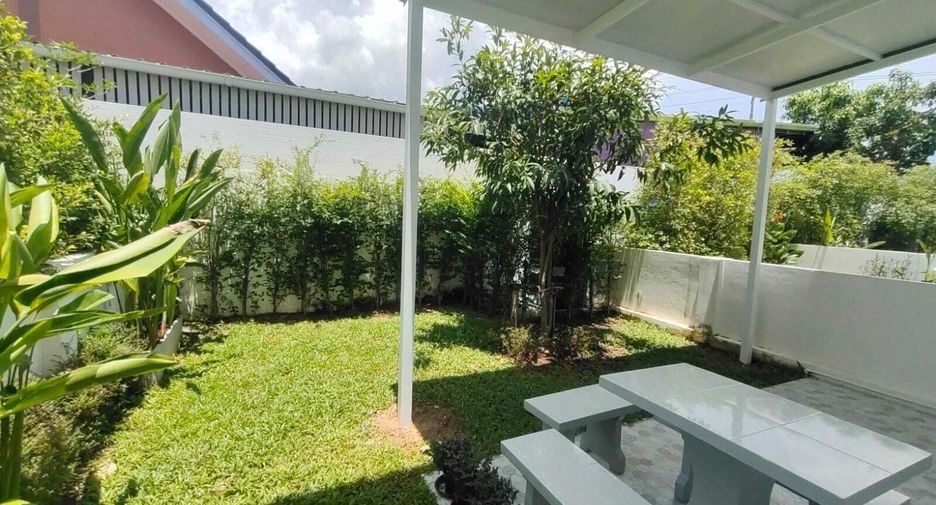 For rent 2 bedrooms townhouse in Thalang, Phuket