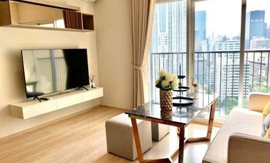 Condo en alquiler de 2 habitaciones en Huai Khwang, Bangkok