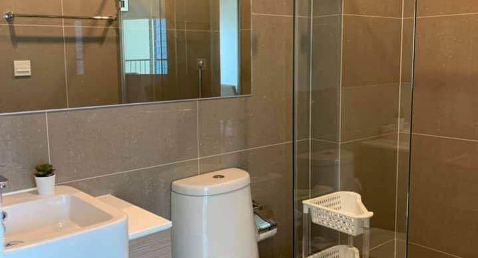 For rent 2 ベッドルーム condo in Huai Khwang, Bangkok
