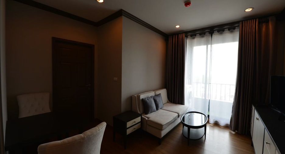 For rent 1 bed condo in Pathum Wan, Bangkok