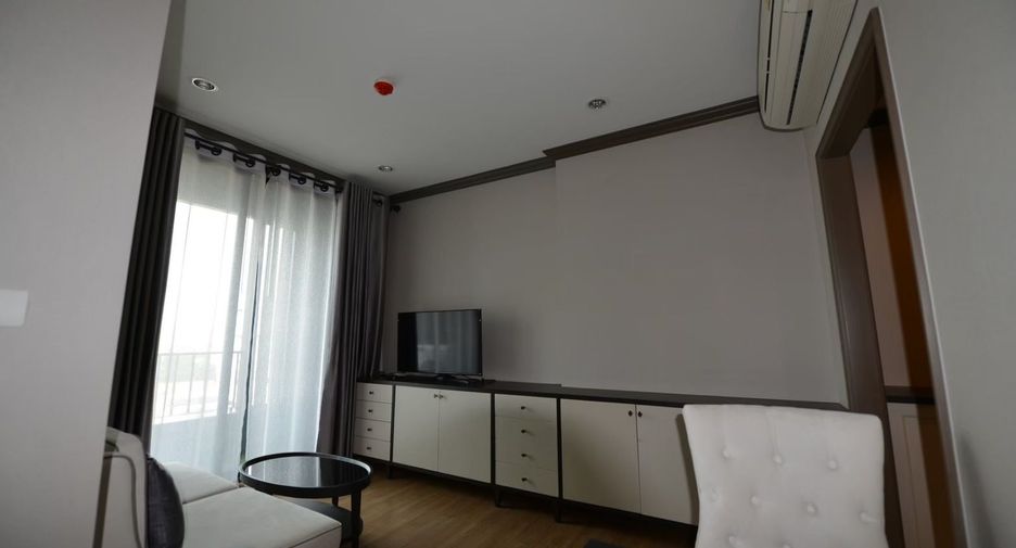 For rent 1 bed condo in Pathum Wan, Bangkok