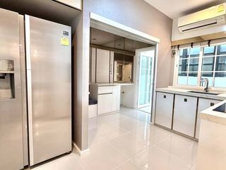 À vendre et à louer 5 chambres maison à Bueng Kum, Bangkok