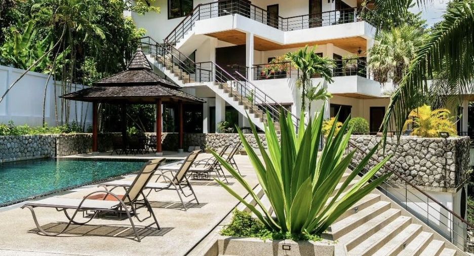 À louer 3 chambres villa à Kathu, Phuket