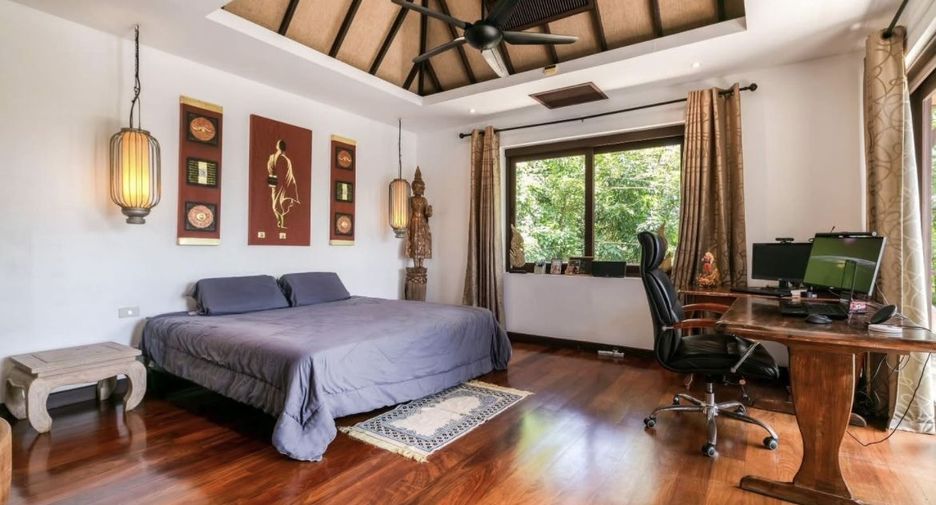 À louer 3 chambres villa à Kathu, Phuket