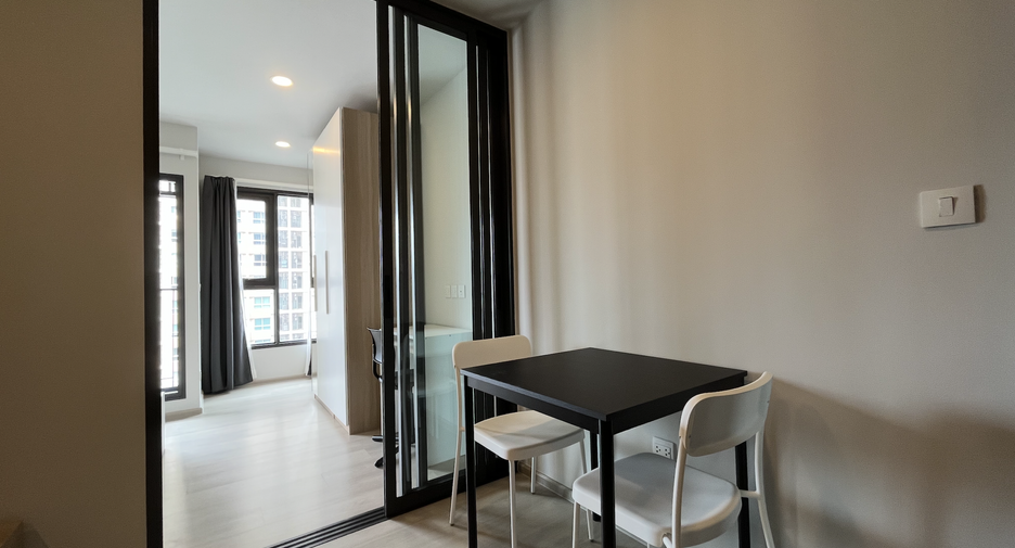 For rent 1 bed condo in Phra Khanong, Bangkok