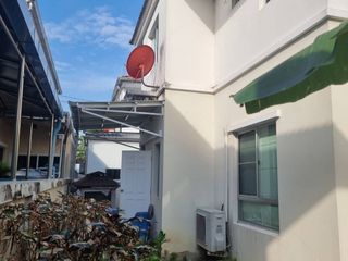 For sale 3 bedrooms house in Phasi Charoen, Bangkok