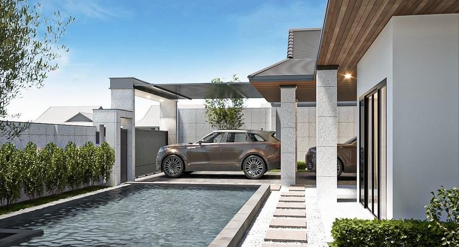 For sale 3 bedrooms villa in Mueang Phuket, Phuket