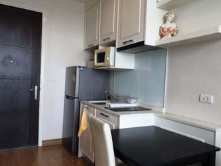 Wohnung zur Miete mit 1 Zimmer in Phra Khanong, Bangkok