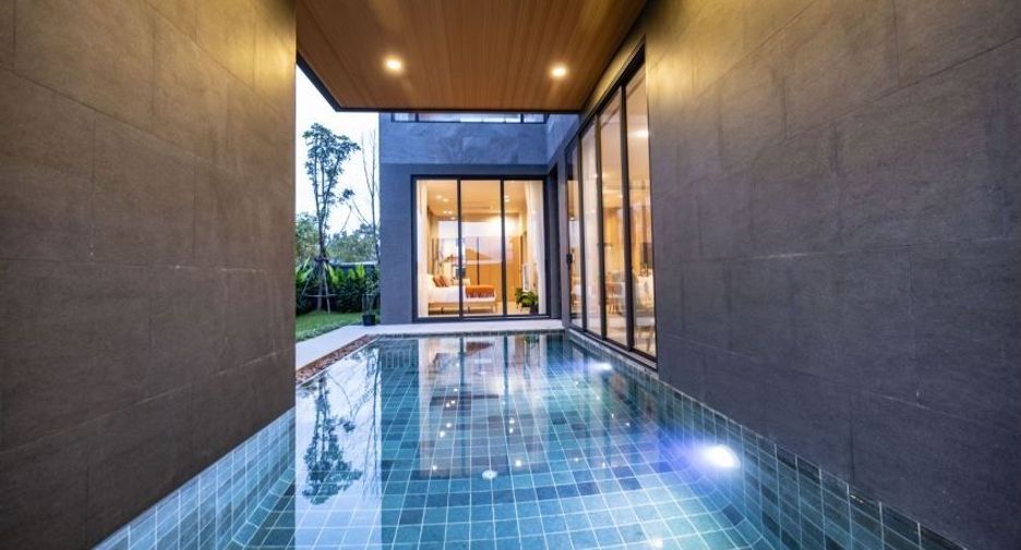 For rent 3 bedrooms villa in Mueang Phuket, Phuket