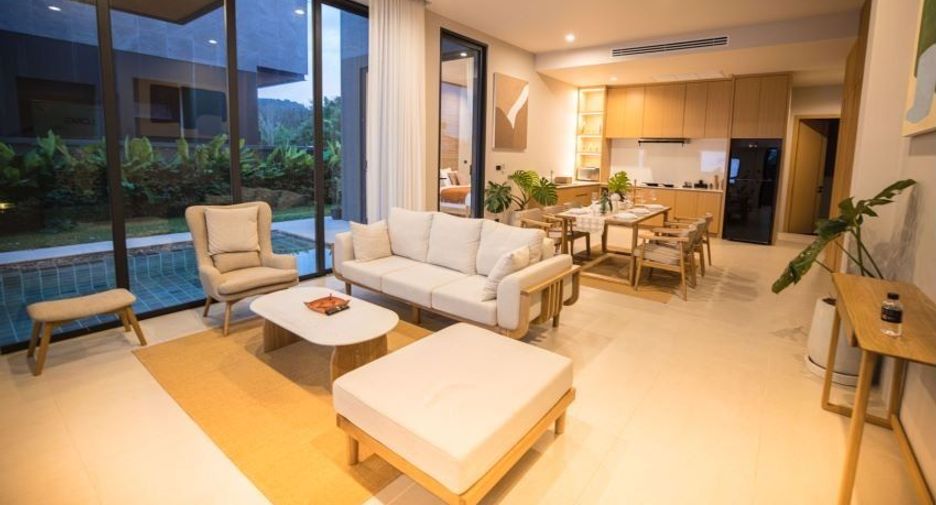 For rent 3 bedrooms villa in Mueang Phuket, Phuket